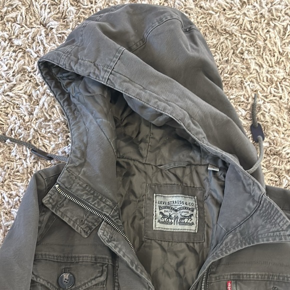Levi’s army style jacket - Picture 3 of 6